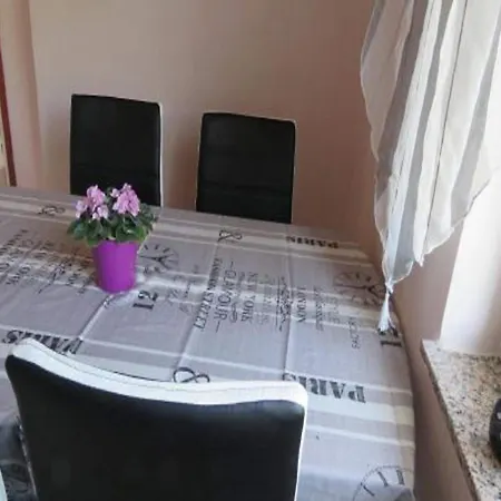Apartment One Bedroom With Balcony 1 *